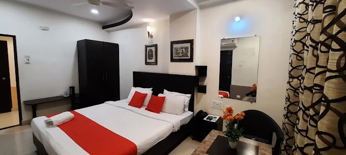 Deluxe room at Hotel KPinn